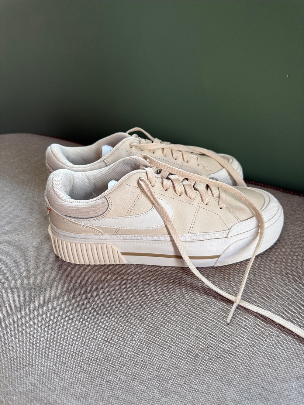 Nike Cream Low-Top Platform Sneakers